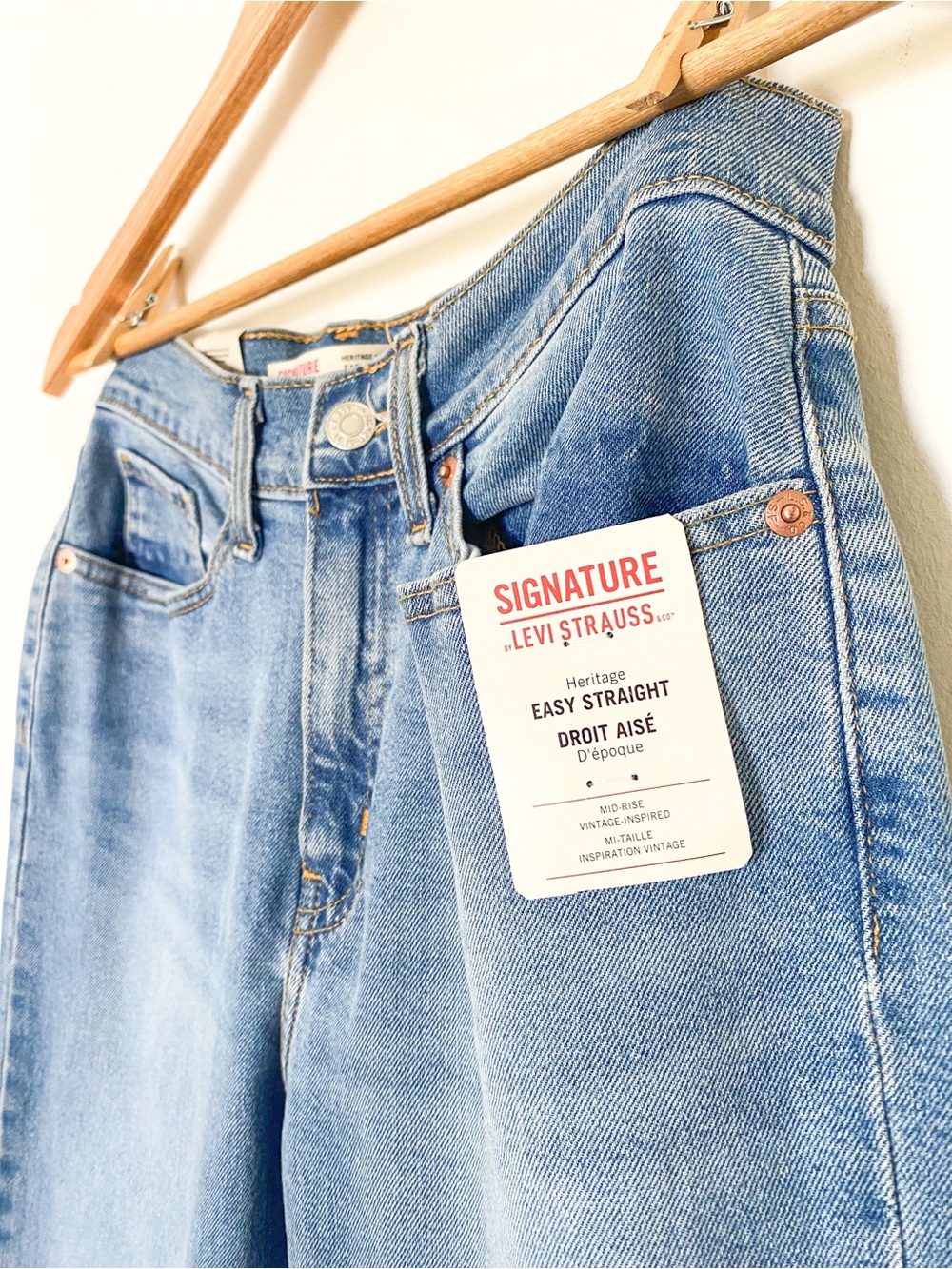 LEVIS | 100% Cotton Straight Leg Jeans | Classic Light Wash High-Rise Denim - Picture 6 of 7